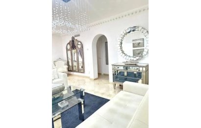 Resale - Ground floor apartment - Marbella - Guadalmina Alta