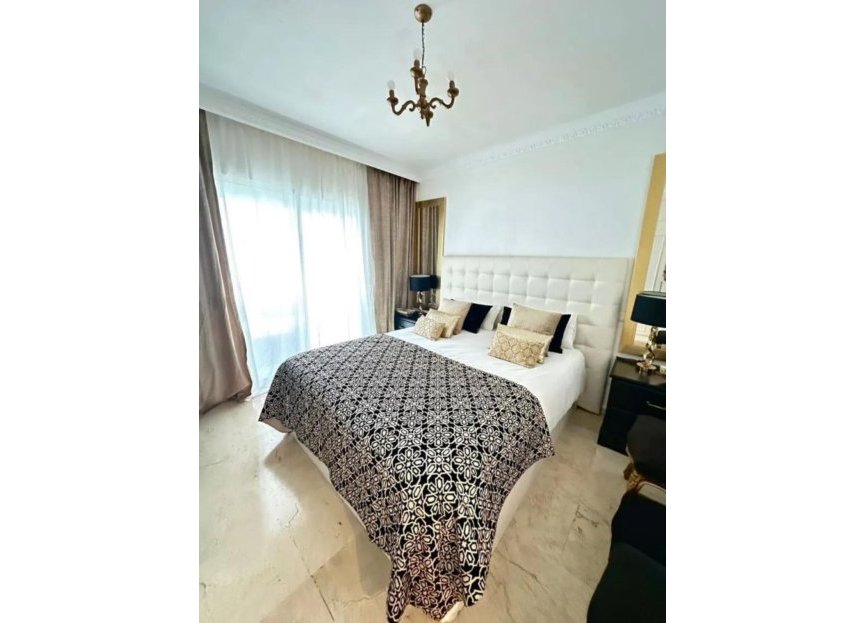 Resale - Ground floor apartment - Marbella - Guadalmina Alta