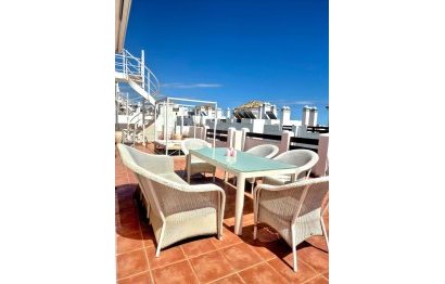 Resale - Apartment - Penthouse - Estepona - Valle Romano