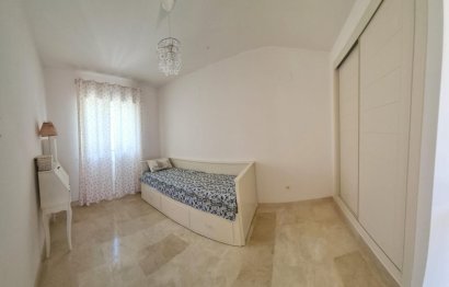 Resale - Apartment - Penthouse - Estepona - Valle Romano