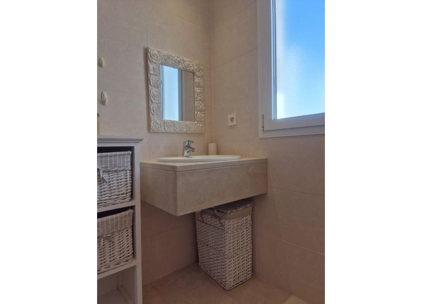 Resale - Apartment - Penthouse - Estepona - Valle Romano