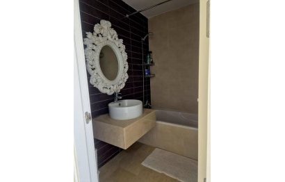 Resale - Apartment - Penthouse - Estepona - Valle Romano