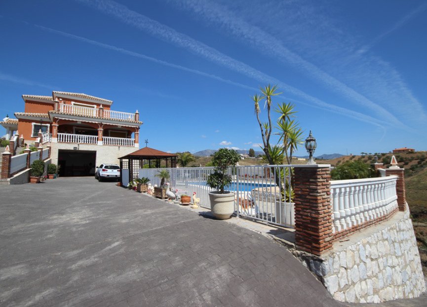 Resale - House - Detached Villa - Mijas - Mijas Centro