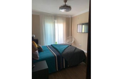 Resale - Apartment - Middle Floor Apartment - Benalmádena - Benalmadena Costa