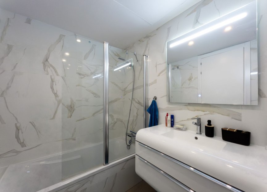 Resale - Apartment - Middle Floor Apartment - Fuengirola - Torreblanca