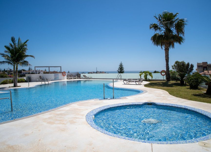 Resale - Apartment - Middle Floor Apartment - Fuengirola - Torreblanca