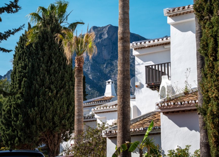 Resale - House - Townhouse - Marbella - Sierra Blanca