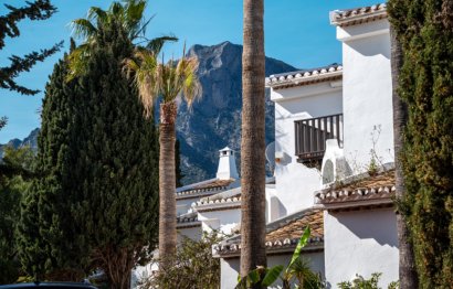Resale - House - Townhouse - Marbella - Sierra Blanca