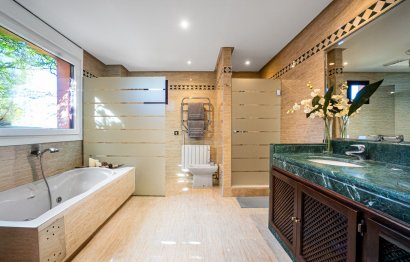 Resale - Apartment - Penthouse - Marbella - Marbella Centro