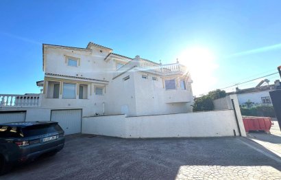 Resale - House - Detached Villa - Mijas - Mijas Centro