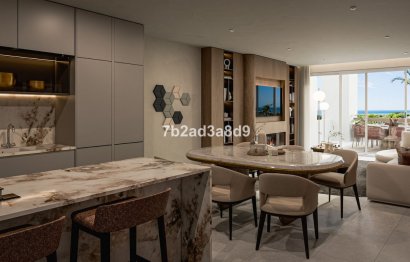 Resale - Apartment - Middle Floor Apartment - Marbella - Los Monteros