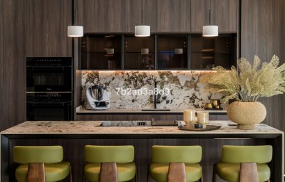 Resale - Apartment - Middle Floor Apartment - Marbella - Los Monteros