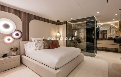 Resale - Apartment - Middle Floor Apartment - Marbella - Los Monteros