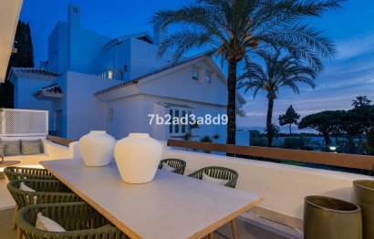 Resale - Apartment - Middle Floor Apartment - Marbella - Los Monteros