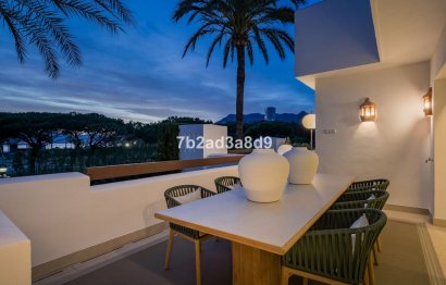 Resale - Apartment - Middle Floor Apartment - Marbella - Los Monteros