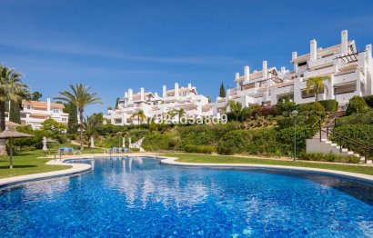 Resale - Apartment - Middle Floor Apartment - Marbella - Los Monteros