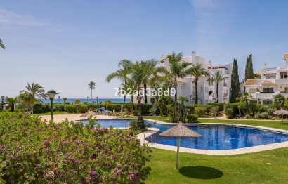 Resale - Apartment - Middle Floor Apartment - Marbella - Los Monteros
