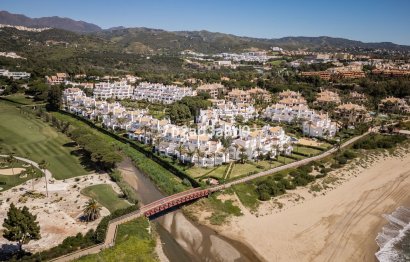 Resale - Apartment - Middle Floor Apartment - Marbella - Los Monteros