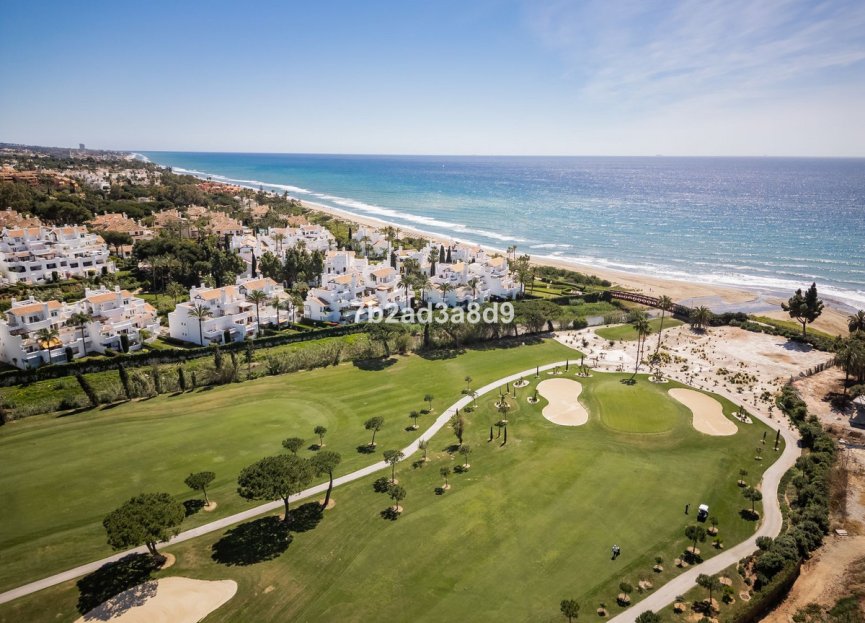 Resale - Apartment - Middle Floor Apartment - Marbella - Los Monteros