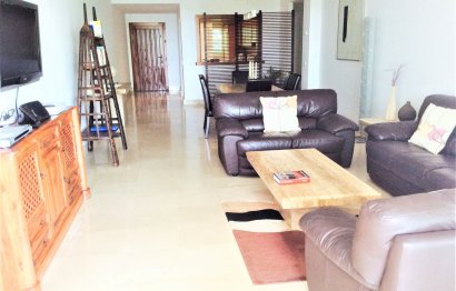 Resale - Apartment - Ground Floor Apartment - Marbella - Nueva Andalucia