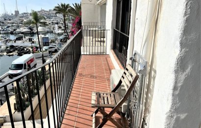 Resale - Apartment - Middle Floor Apartment - Marbella - Puerto Banús