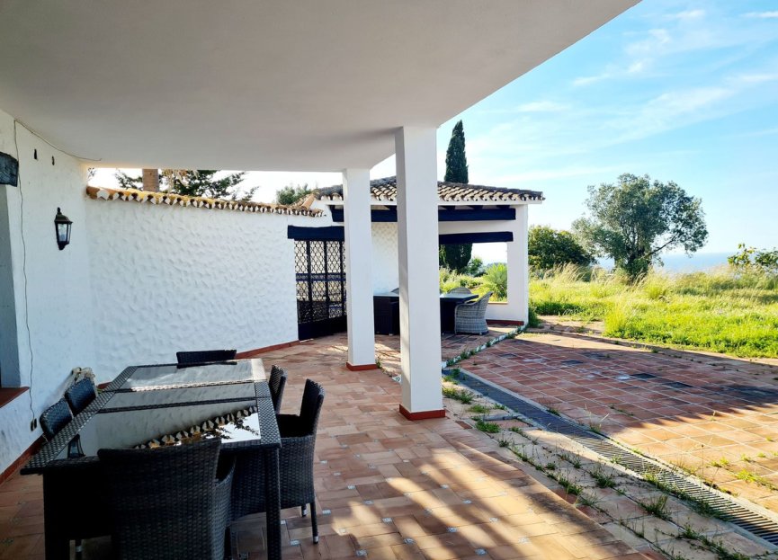 Resale - House - Finca - Cortijo - Marbella - Las Chapas
