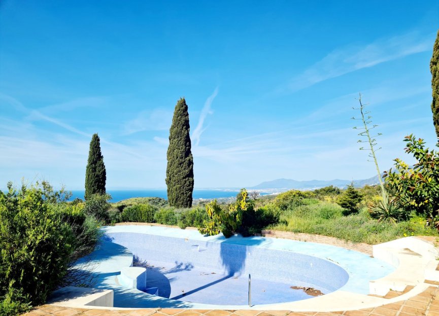 Resale - House - Finca - Cortijo - Marbella - Las Chapas