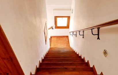 Resale - House - Finca - Cortijo - Marbella - Las Chapas