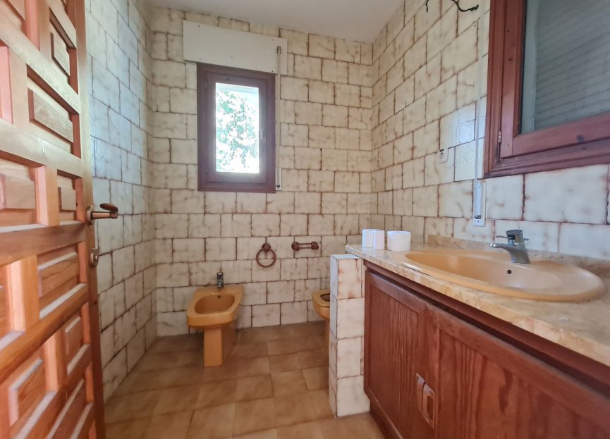 Resale - House - Finca - Cortijo - Marbella - Las Chapas