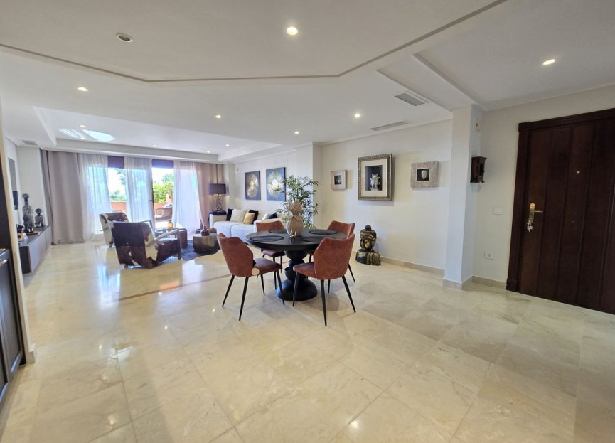 Resale - Ground floor apartment - Marbella - La Mairena