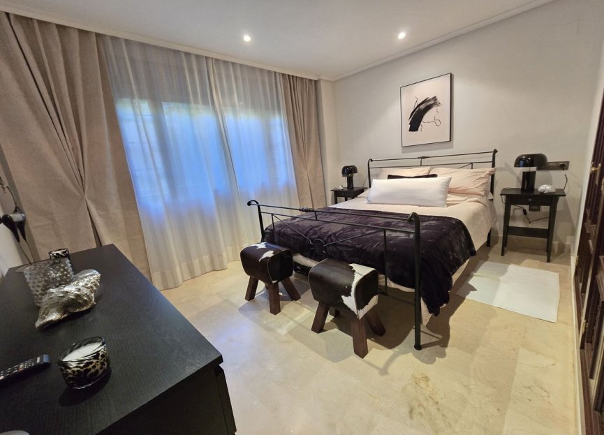 Resale - Ground floor apartment - Marbella - La Mairena