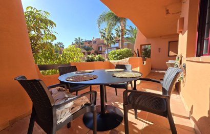 Resale - Ground floor apartment - Marbella - La Mairena