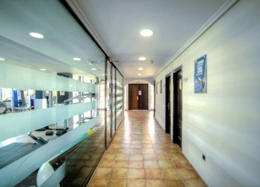 Resale - Ground floor apartment - Marbella - La Mairena