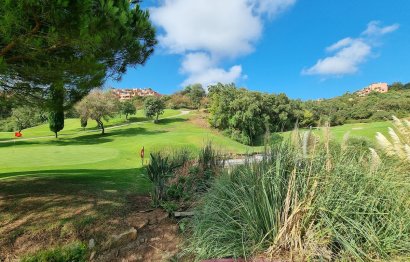 Resale - Ground floor apartment - Marbella - La Mairena