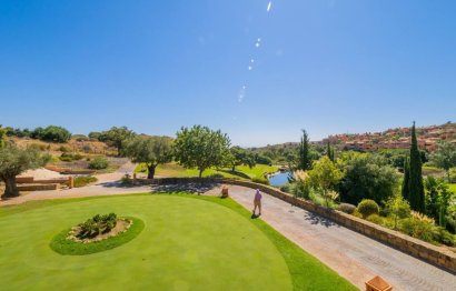 Resale - Ground floor apartment - Marbella - La Mairena