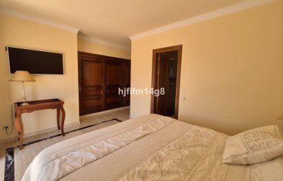 Resale - House - Detached Villa - Marbella - La Campana