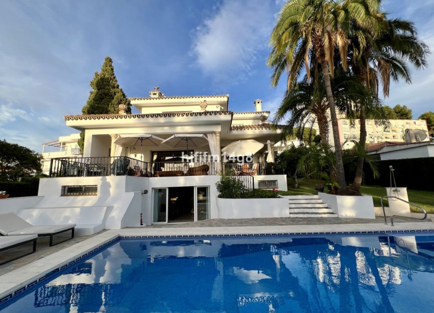 Resale - House - Detached Villa - Marbella - La Campana
