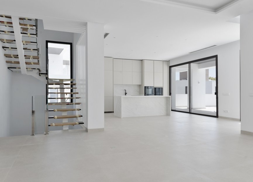 Resale - House - Detached Villa - Marbella - Marbella Centro