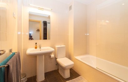 Resale - Apartment - Middle Floor Apartment - Fuengirola - Carvajal