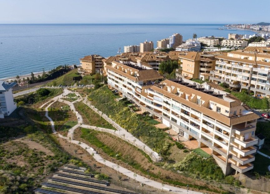 Resale - Apartment - Middle Floor Apartment - Fuengirola - Carvajal
