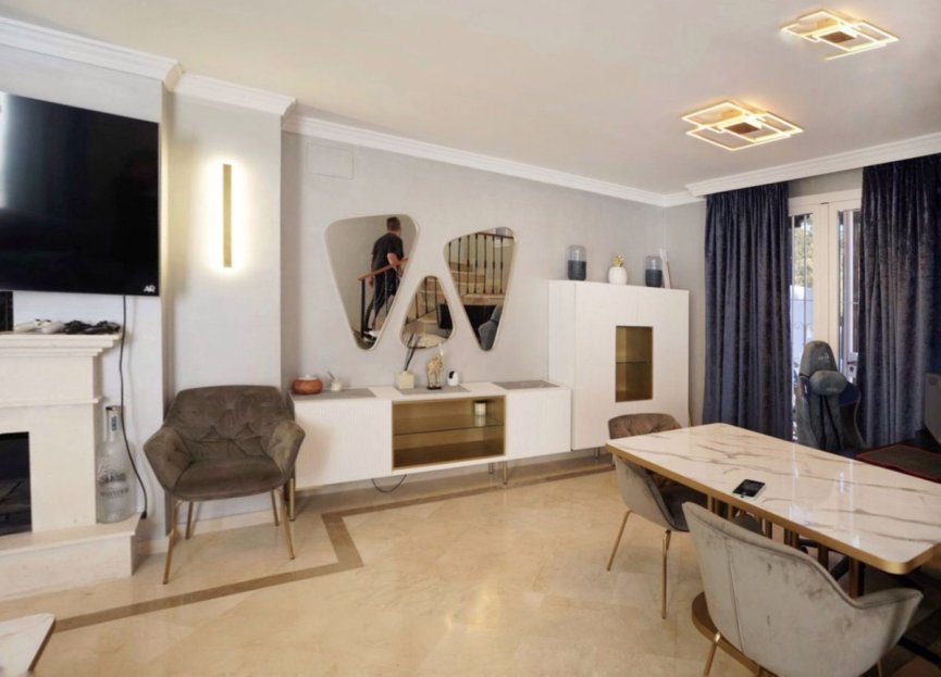 Resale - House - Townhouse - Marbella - Aloha