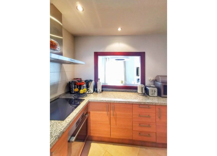 Resale - Apartment - Penthouse - Marbella - Altos de los Monteros