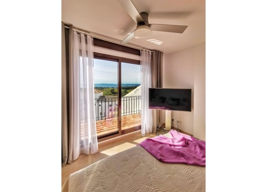 Resale - Apartment - Penthouse - Marbella - Altos de los Monteros