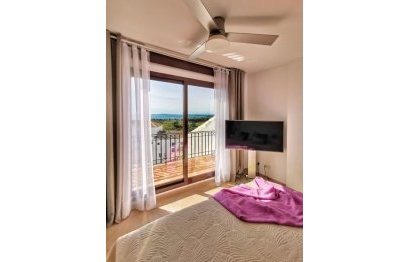 Resale - Apartment - Penthouse - Marbella - Altos de los Monteros
