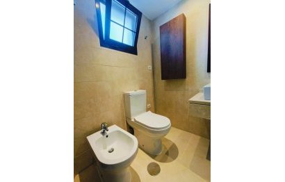 Resale - Apartment - Penthouse - Marbella - Altos de los Monteros