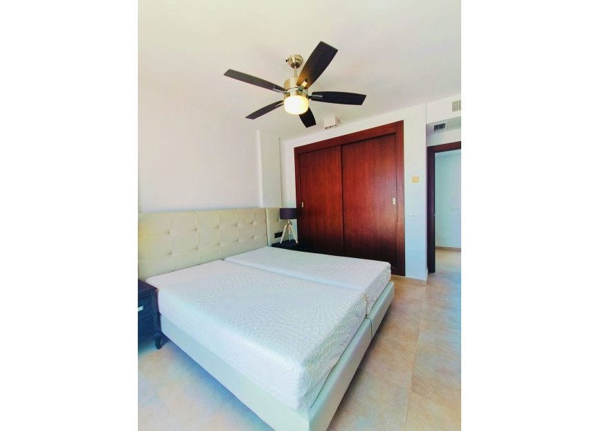 Resale - Apartment - Penthouse - Marbella - Altos de los Monteros