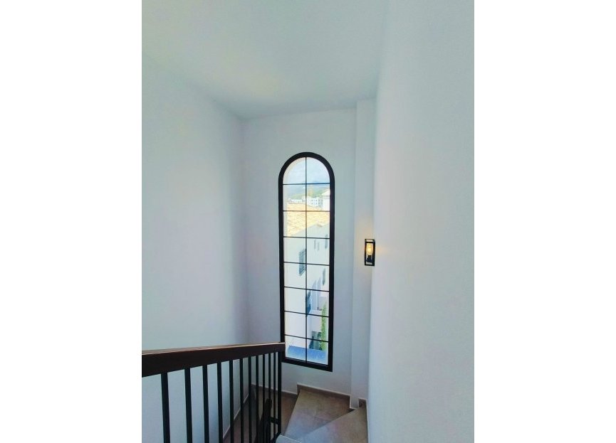 Resale - Apartment - Penthouse - Marbella - Altos de los Monteros