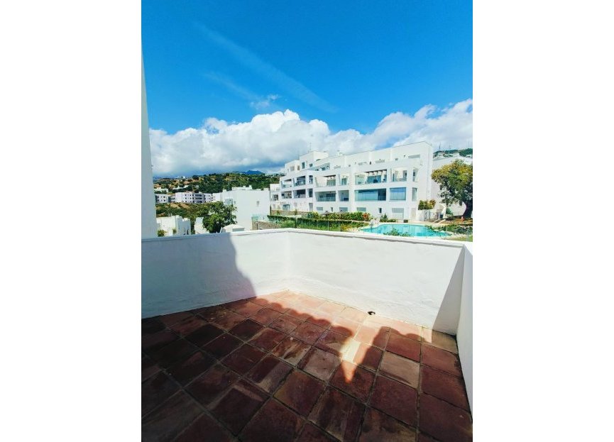 Resale - Apartment - Penthouse - Marbella - Altos de los Monteros