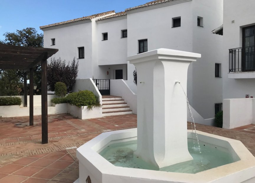 Resale - Apartment - Penthouse - Marbella - Altos de los Monteros