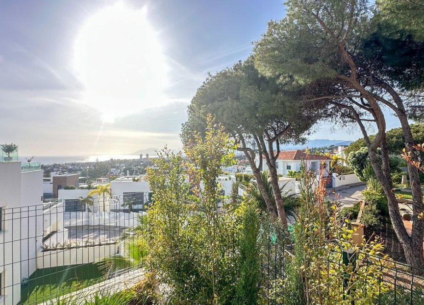 Resale - Apartment - Duplex - Marbella - Cabopino